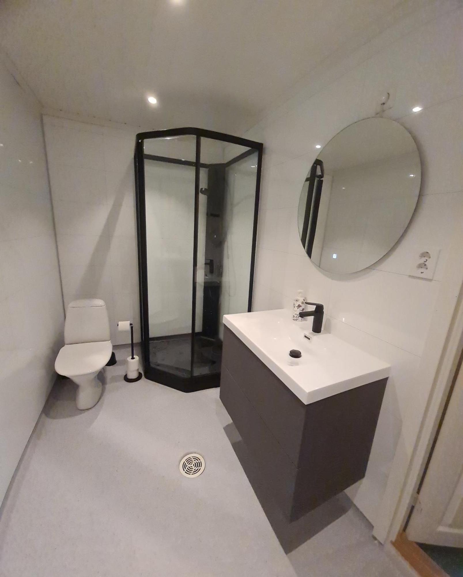 Bellahuset Villa Mandalen Luaran gambar